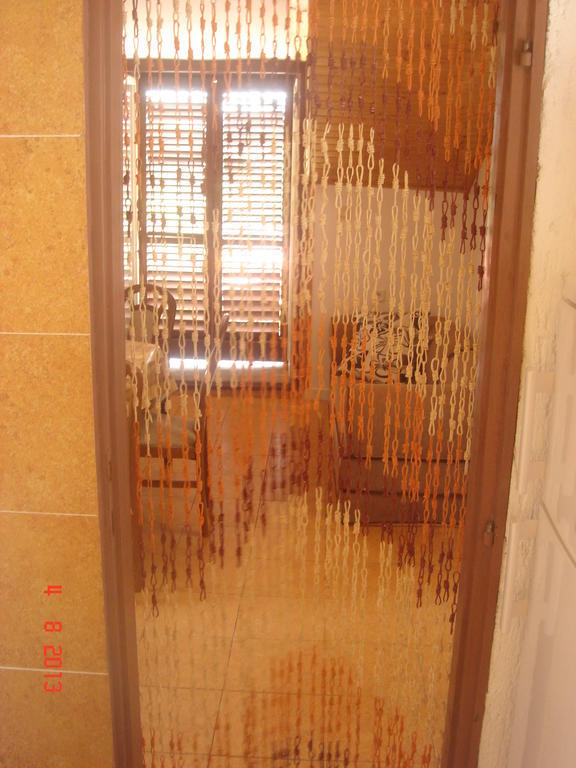 Apartments Renata Primosten Bilik gambar